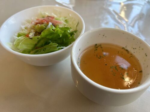 カフェミサキ　サラダとスープ